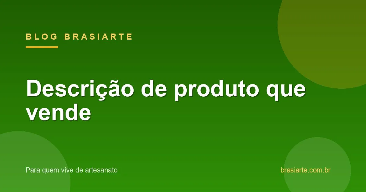 Pessoa digitando a descrição de um produto artesanal no notebook