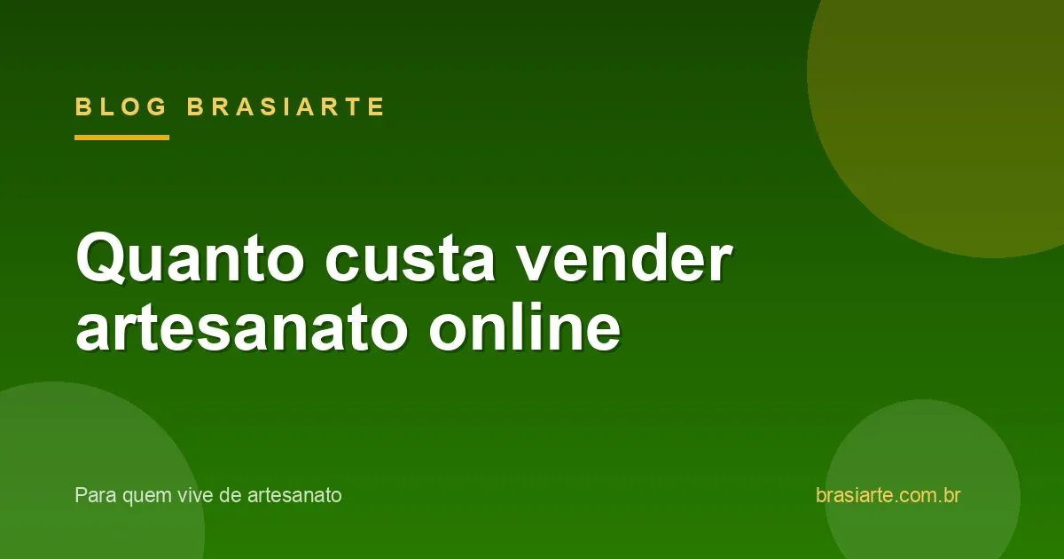 Calculadora e anotações de custos ao lado de peças artesanais