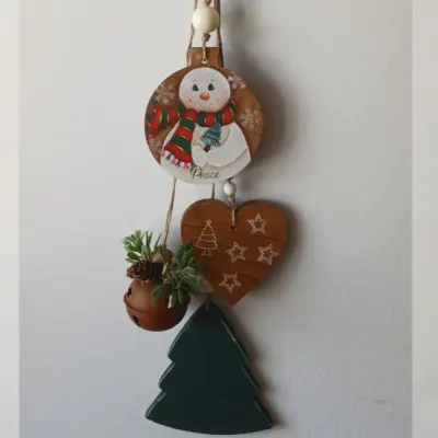 Pendente Boneco De Neve Paz - artesanato de Flor Seca Casa e Ambiente