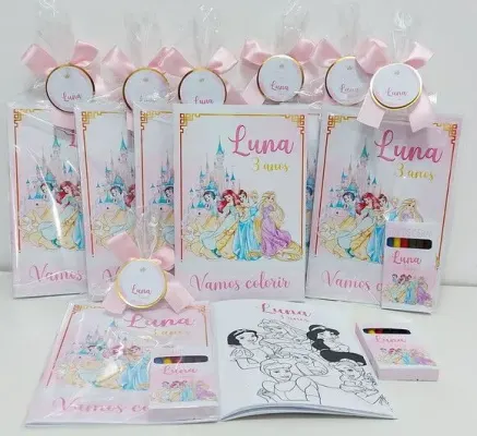 Revista Colorir Princesas Personalizada - artesanato de Mi Papelaria Criativa