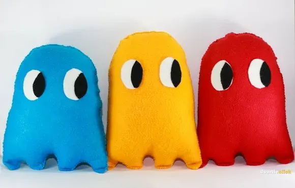 Almofadas em feltro Fantasmas - artesanato de Innovare Studio