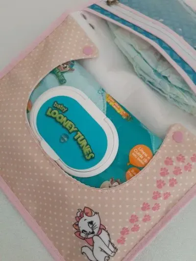 Kit higiene do bebê- Porta fraldas e lenço umedecido - artesanato de Innovare Studio