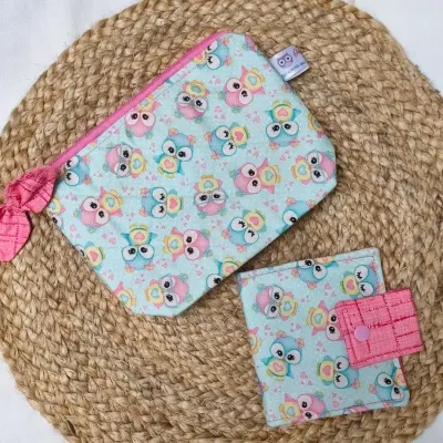 Kit Organizador de Bolsa Artesanal Necessaire + Porta Absorvente - artesanato de Gabi Jodas Ateliê