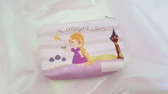Necessaire personalizada Princesa - artesanato de Innovare Studio