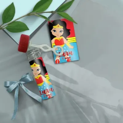 Bolha de Sabão - Mulher Maravilha Cute Personalizado - artesanato de Mi Papelaria Criativa