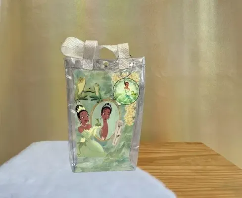 Sacola Transparente Tiana Personalizado - artesanato de Artmanha Lembrancinhas