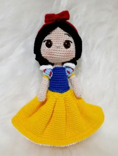 Branca de Neve Amigurumi 27cm- Graça Carvalho Crochê - artesanato de Graça Carvalho Crochê