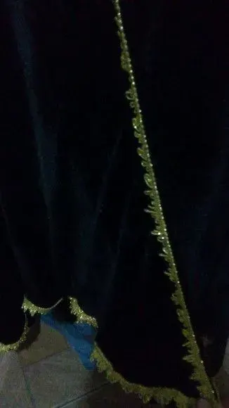 capa de exu preta e dourado - artesanato de Ateliê Ofatemi