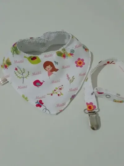 Babador bandana e segura chupeta Jardim encantado - artesanato de Innovare Studio