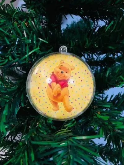 Bolinha de Natal Ursinho Pooh Puff 2 - artesanato de Fina Essência Papelaria Personalizada