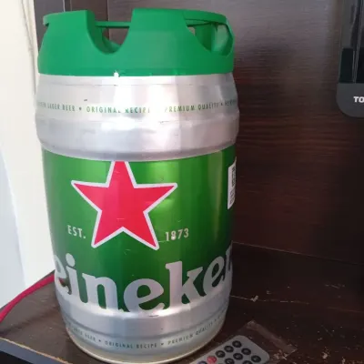 Caixa de Som Artesanal Barril da Heineken - artesanato de RR Artesanatos