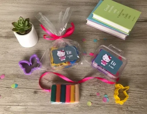 Mini Maleta - Hello Kit Personalizada - artesanato de Mi Papelaria Criativa