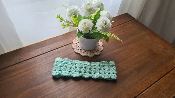 Faixa para Cabelo em Crochê Verde Candy - artesanato de Mari Crochê feito com carinho!
