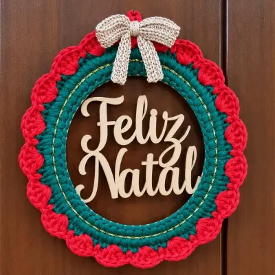 Guirlanda de Natal em Crochê 36 cm | Enfeite de Porta Natalino