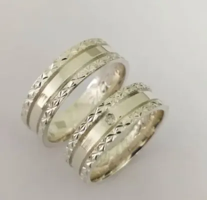 Alianças De Namoro Prata 950 6mm + Anel Solitário - artesanato de TM JOIAS
