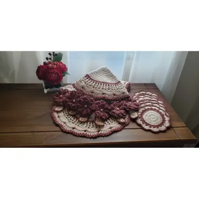 Kit Sousplat em Crochê Porcelana com Café (18 Peças) - artesanato de Mari Crochê feito com carinho!