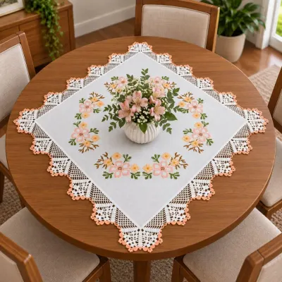 Centro de mesa bordado em ponto cruz com barrado em crochê -CM02 - artesanato de Ivis by Hands