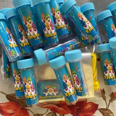 Bolha de Sabão Baby Shark Personalizada - artesanato de Artmanha Lembrancinhas