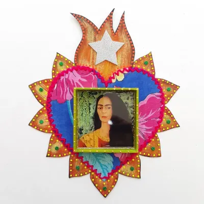 Capela Coração de Frida - artesanato de Estudio Bananeira