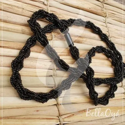 Guia de Miçanga Preta -7 fios - artesanato de BellaOya Guias e Brajas