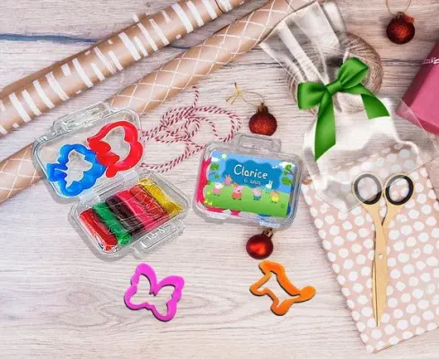 Mini Maleta com Massinhas Personalizada - artesanato de Artmanha Lembrancinhas