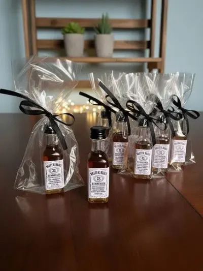 Garrafinha Whisky 20ml Personalizada - artesanato de Mi Papelaria Criativa