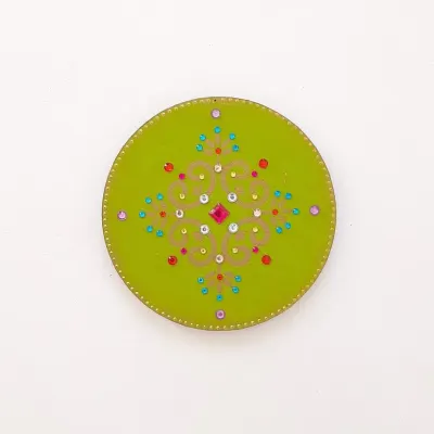 Mandala Indiana Colorida - artesanato de Estudio Bananeira