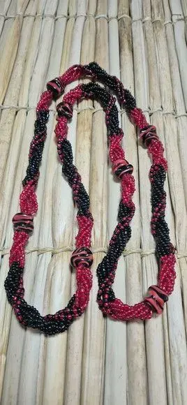 Braja de Exu / Pombagira - artesanato de BellaOya Guias e Brajas