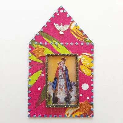 Capelinha N. S. do Bom Parto - artesanato de Estudio Bananeira