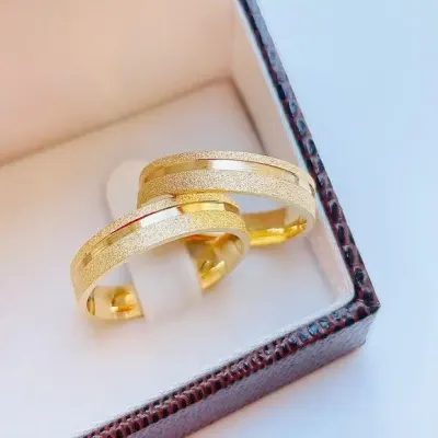 Alianças de Ouro 18k 4mm 4grs Casamento + Anel Solitário - artesanato de TM JOIAS