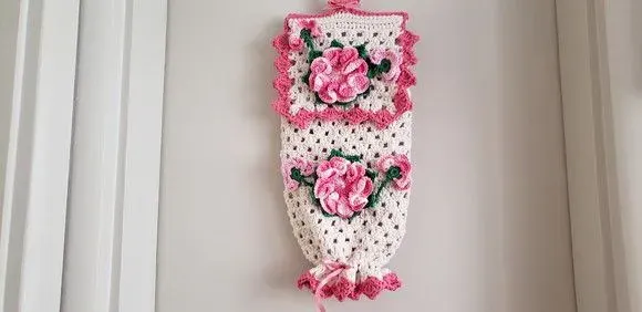 Puxa Saco em Crochê Rosa Mesclado - artesanato de Mari Crochê feito com carinho!