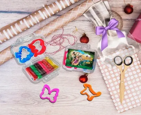 Mini Maleta com Massinhas Enrolados Personalizada - artesanato de Artmanha Lembrancinhas