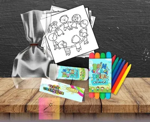 Kit Massinha + Giz + Bolha Dia das Criancas Personalizado - artesanato de Artmanha Lembrancinhas
