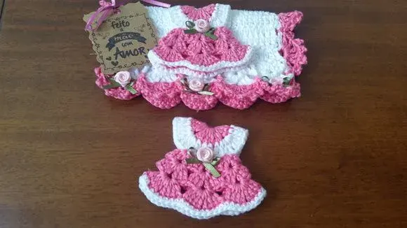 Puxador Fogão Imã Gel. Vestidinho Pitaya Rosa - artesanato de Mari Crochê feito com carinho!