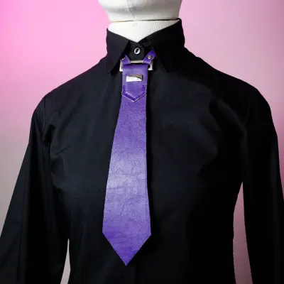 Gravata com estilo - artesanato de Aparatos Costuras e Acessórios