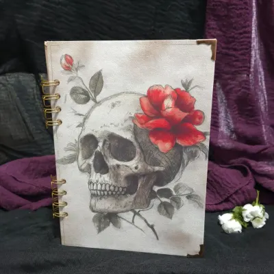 Caderno A5 pautado 80 folhas [Coleção Memento Mori] - artesanato de MadMoon Studio