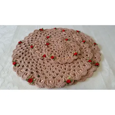 Kit Sousplat para 2 Pessoas em Crochê 4 Peças - artesanato de Mari Crochê feito com carinho!