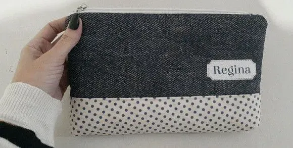 Necessaire G personalizada - jeans e bolinhas - artesanato de Innovare Studio