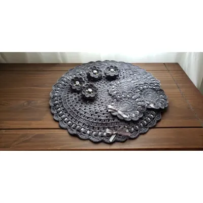 Kit Sousplat Crochê Cinza Escuro (12 peças) - artesanato de Mari Crochê feito com carinho!