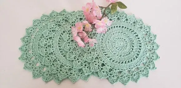 Jogo de 04 Toalhinhas em Crochê Verde Piscina (20 Cm) - artesanato de Mari Crochê feito com carinho!