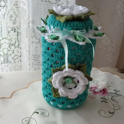 Capa para Potes 500 Grs. em Crochê Verde Piscina - artesanato de Mari Crochê feito com carinho!