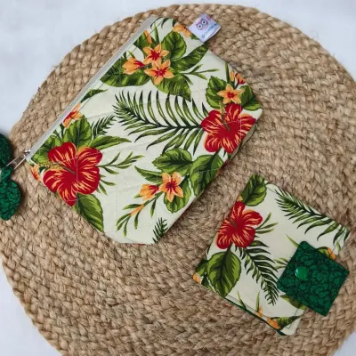 Kit Organizador de Bolsa Artesanal Necessaire + Porta Absorvente - artesanato de Gabi Jodas Ateliê
