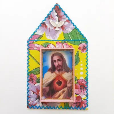 Capelinha S. C. de Jesus - artesanato de Estudio Bananeira