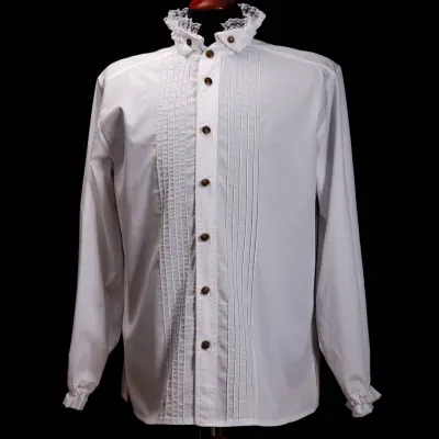 Camisa branca com rendas - Camisa para festa - artesanato de Aparatos Costuras e Acessórios