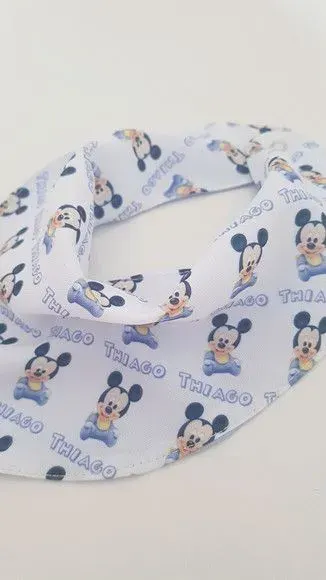 Babador bandana Mickey - artesanato de Innovare Studio