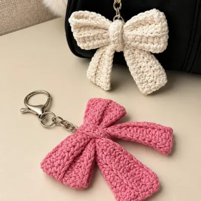 Chaveiro de Laço em Crochê 🎀 - artesanato de Nuelly Crochês