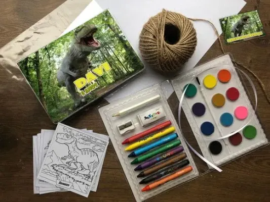 Estojo de Pintura Dinossauro Personalizado - artesanato de creativitybynina
