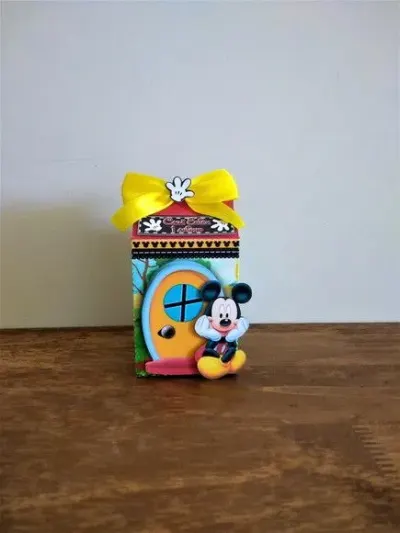 Caixa Milk Mickey - artesanato de Fina Essência Papelaria Personalizada