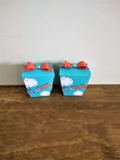 Caixa sushi catavento e avião - artesanato de Fina Essência Papelaria Personalizada