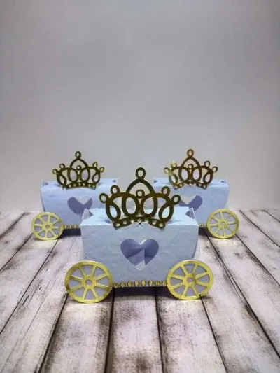 Caixa Carruagem Luxo Realeza / Príncipe - artesanato de Fina Essência Papelaria Personalizada